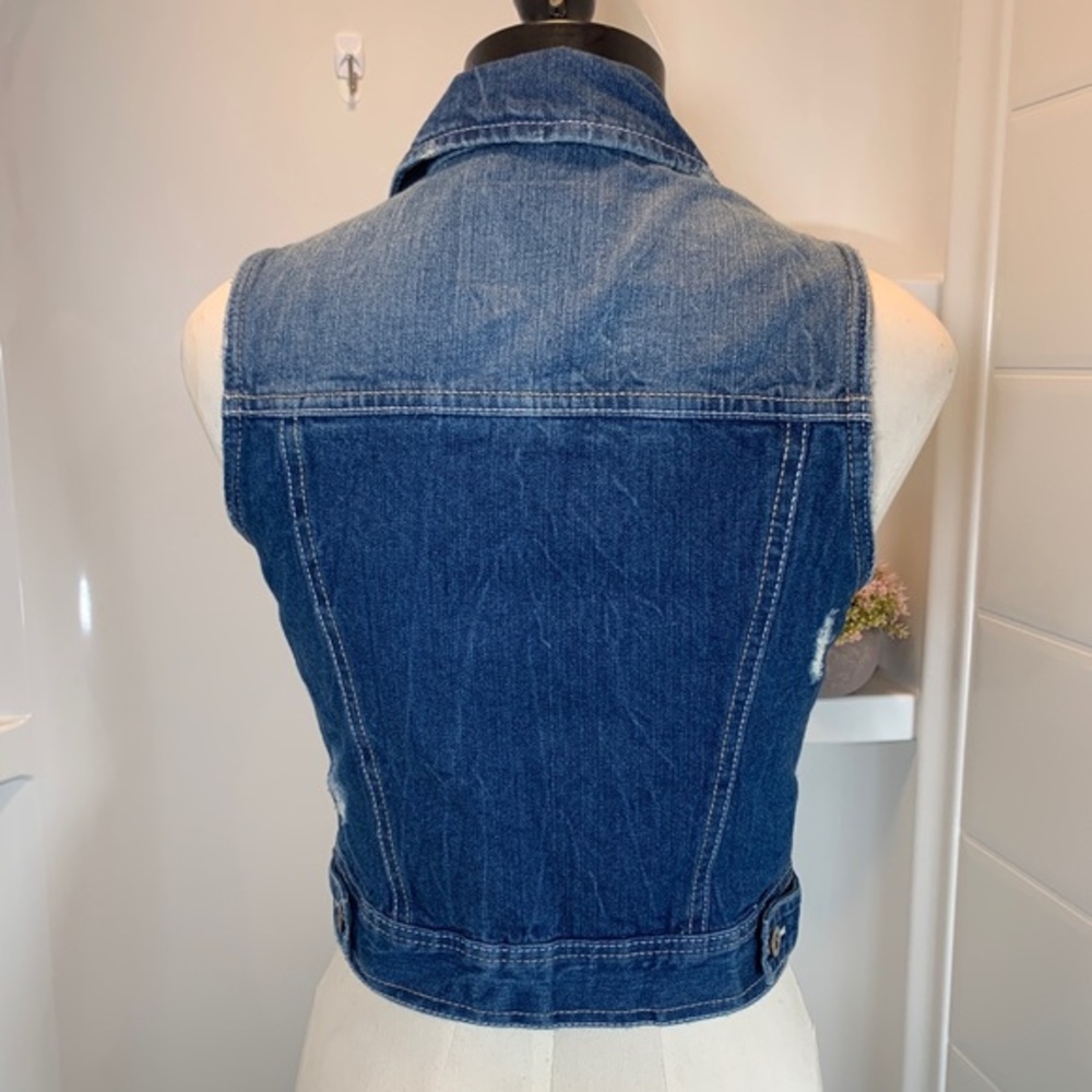 Amethyst Jeans Vintage Wash Cropped Denim Vest‎ - Picture 3 of 8
